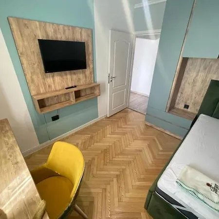 Urban Escape Apartmán